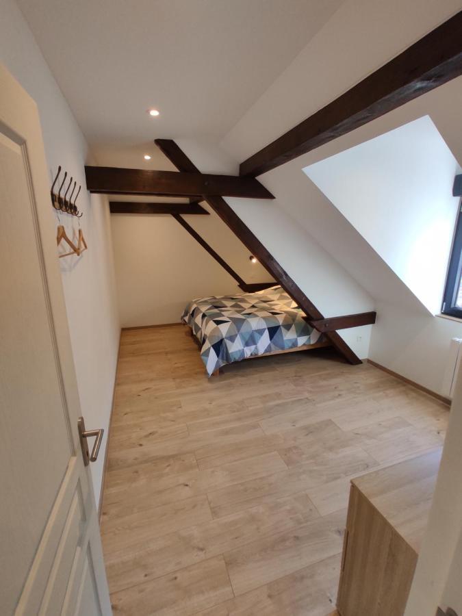 Gite Des Trois Chateaux 후세렌레샤토 외부 사진