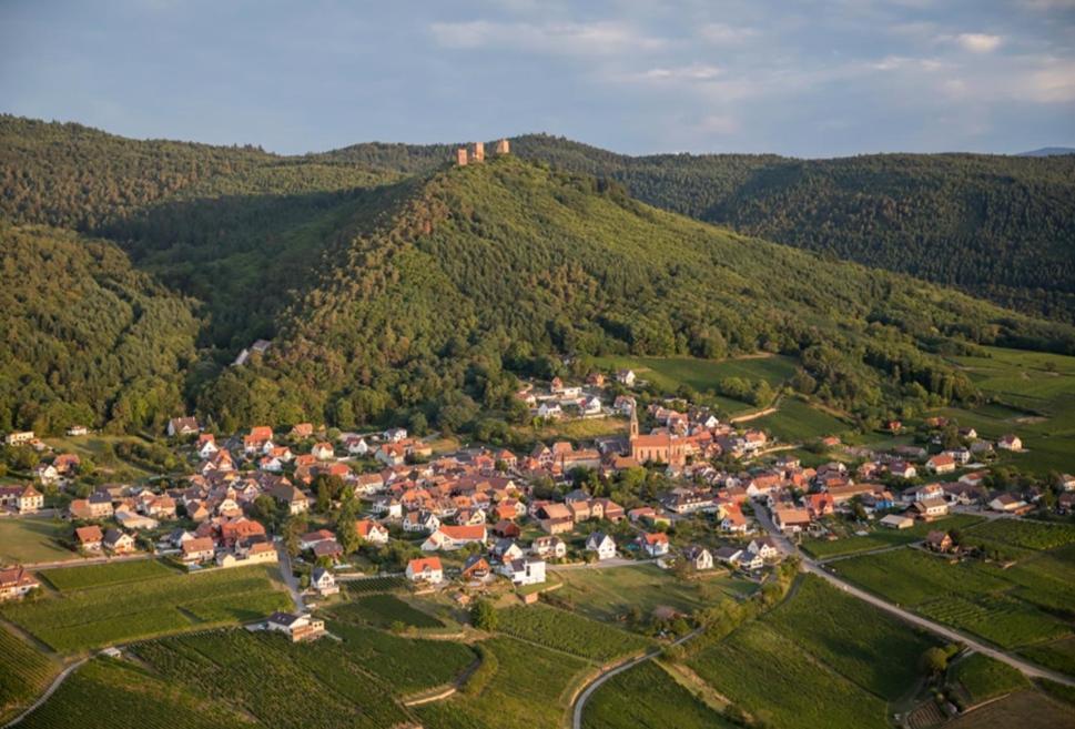 Gite Des Trois Chateaux 후세렌레샤토 외부 사진